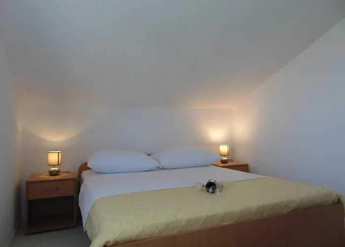 Apartment 3
