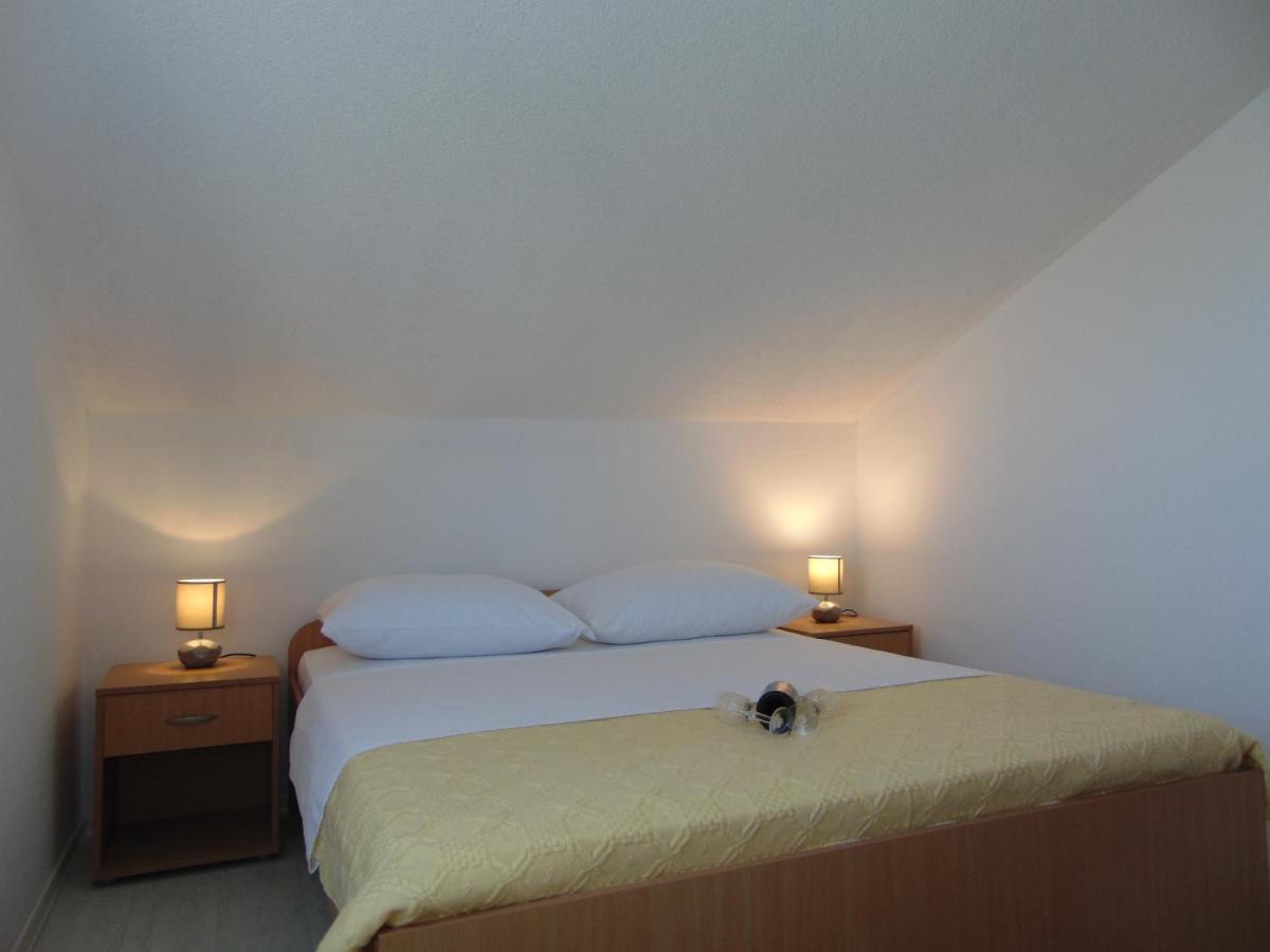 3 Apartament *